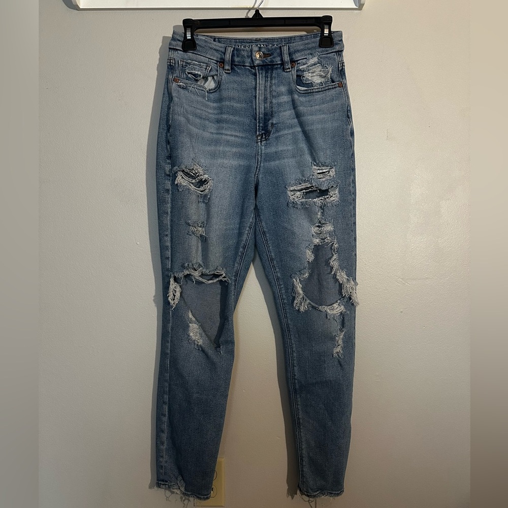 American Eagle Women’s Distressed Curvy Mom Jeans
